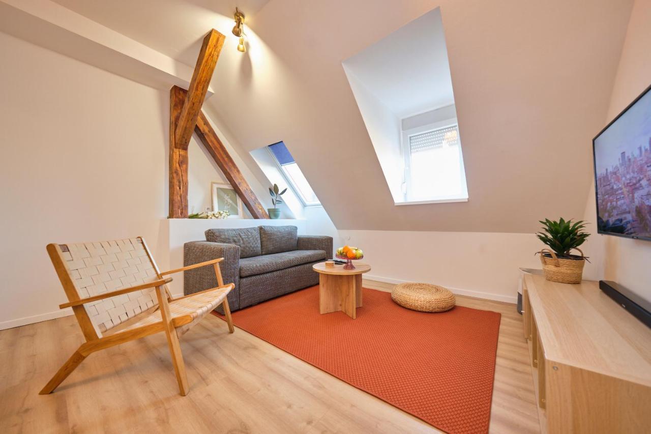 M&D Zagreb City Center Quiet Suites Exterior photo